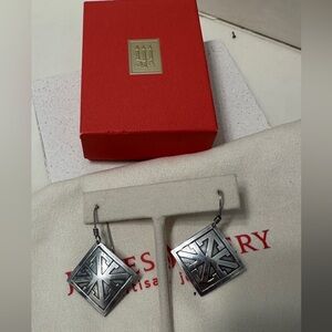 James Avery Retired Silver Arrow Dangle Earrings (1” long and 1” wide)